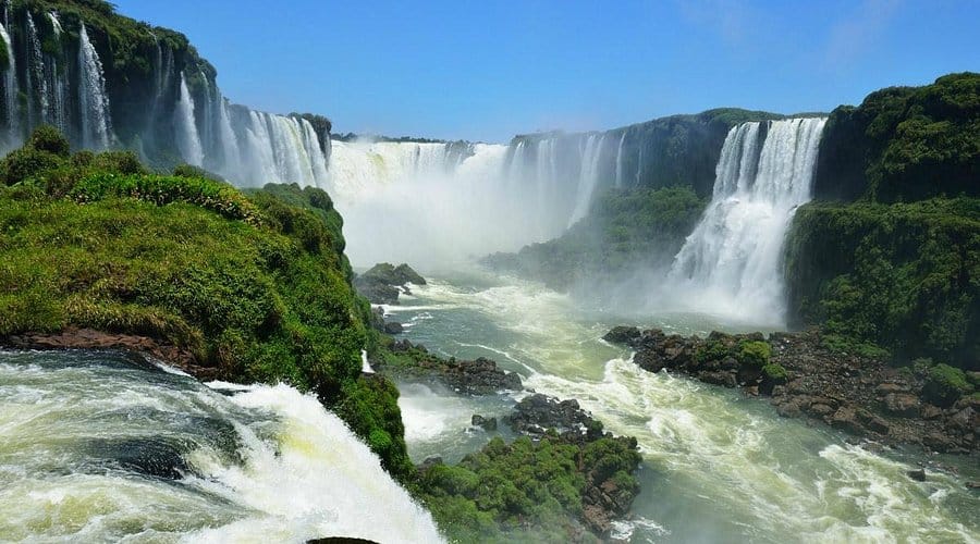 ICMBio abre vaga temporária para agente ambiental com salário de R$ 1.412 no Parque Nacional do Iguaçu post image