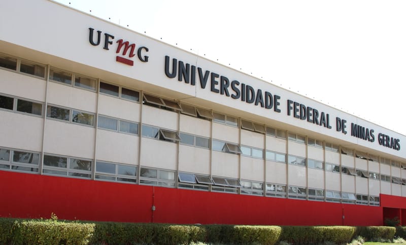 UFMG abre vaga para professor assistente, salário até R$ 7.312,77; saiba mais post image